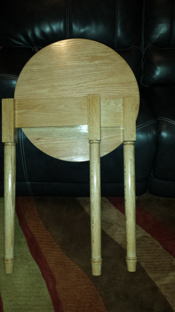 06 three leg table